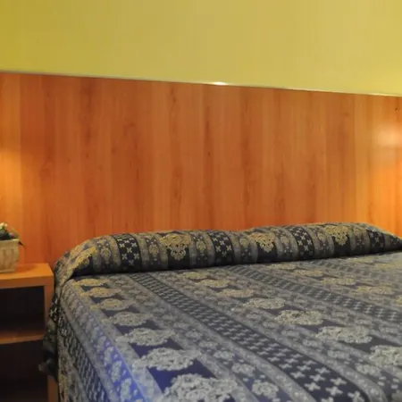 Fiorenza Ξενοδοχείο *