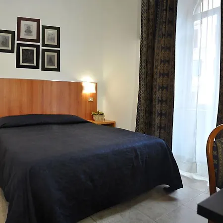 Hotell Fiorenza *